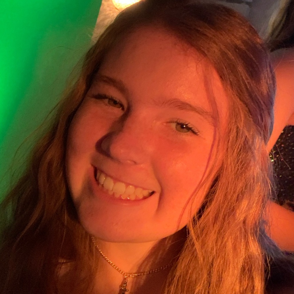 Meet your Posher, Emilee